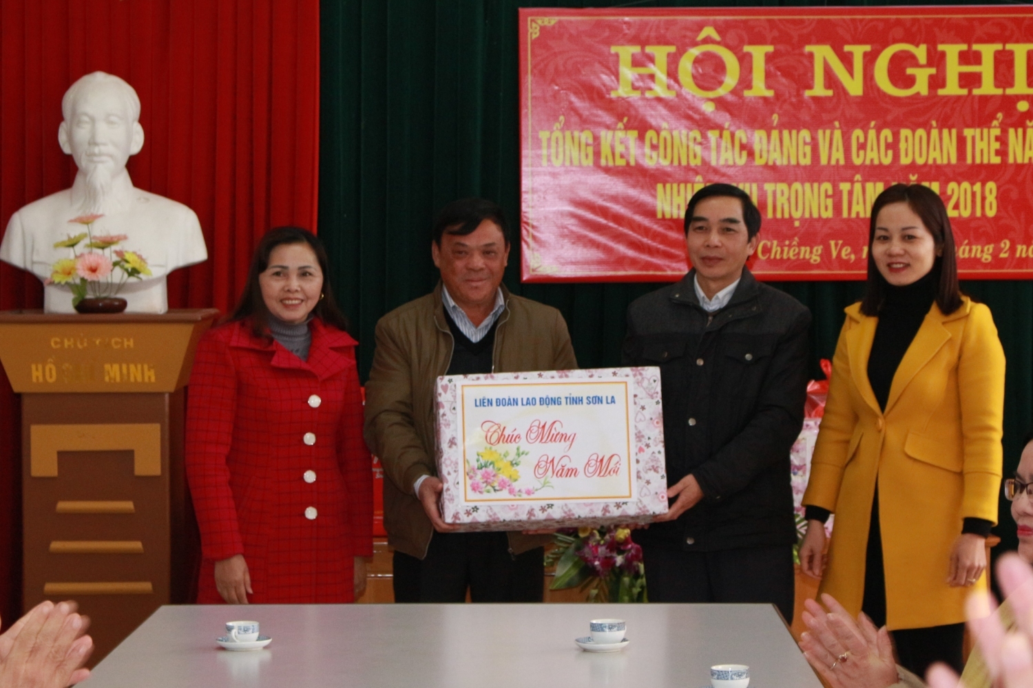 lien doan lao dong tinh chuc tet ban giam doc cnld cong ty co phan chieng ve